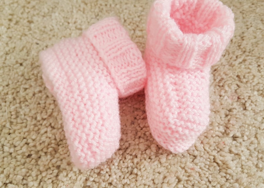 Hand knitted Baby Girl Pink Booties, premature, newborn baby shower gift