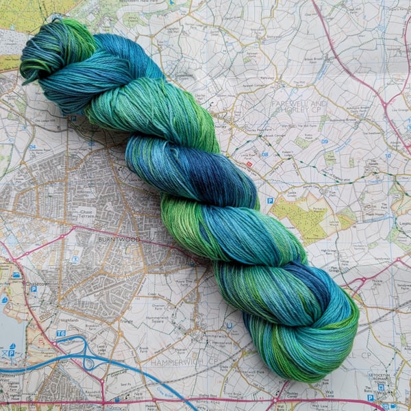 Dip your toes in :: pima cotton :: 4 ply :: 100g