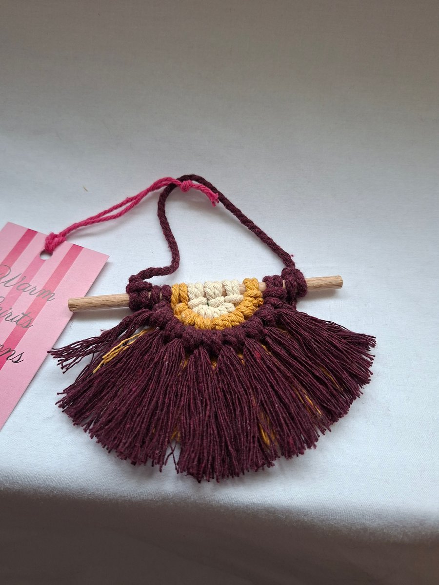 Macrame mini wall hanging