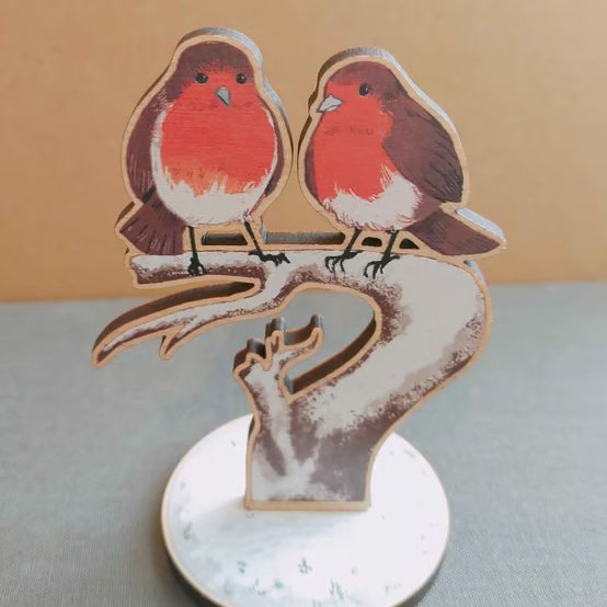Wooden Standee - Robins on a tree branch (Approx 65mm x 90mm)