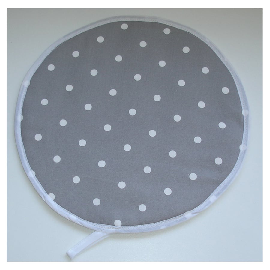 Aga Hob Lid Mat Pad Hat Round Cover Surface Saver Grey and White Polka Dot Spot