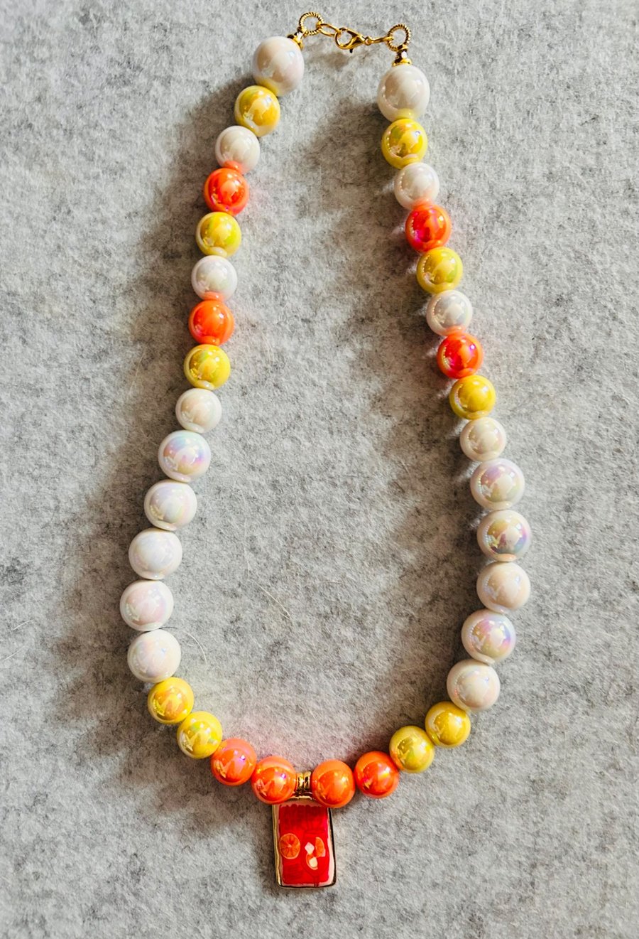 Orange cocktail pendant beaded necklace 