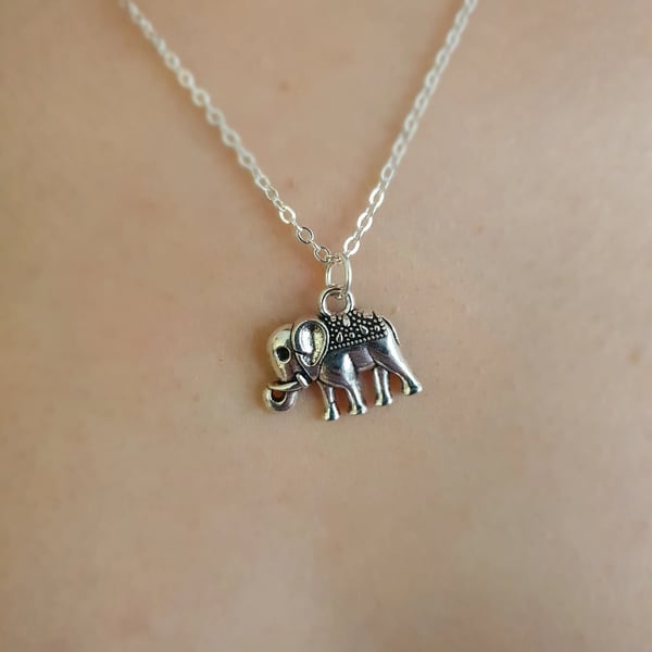 Women's Cute Elephant Drop Charm Stainless Steel Silver Coloured Necklace