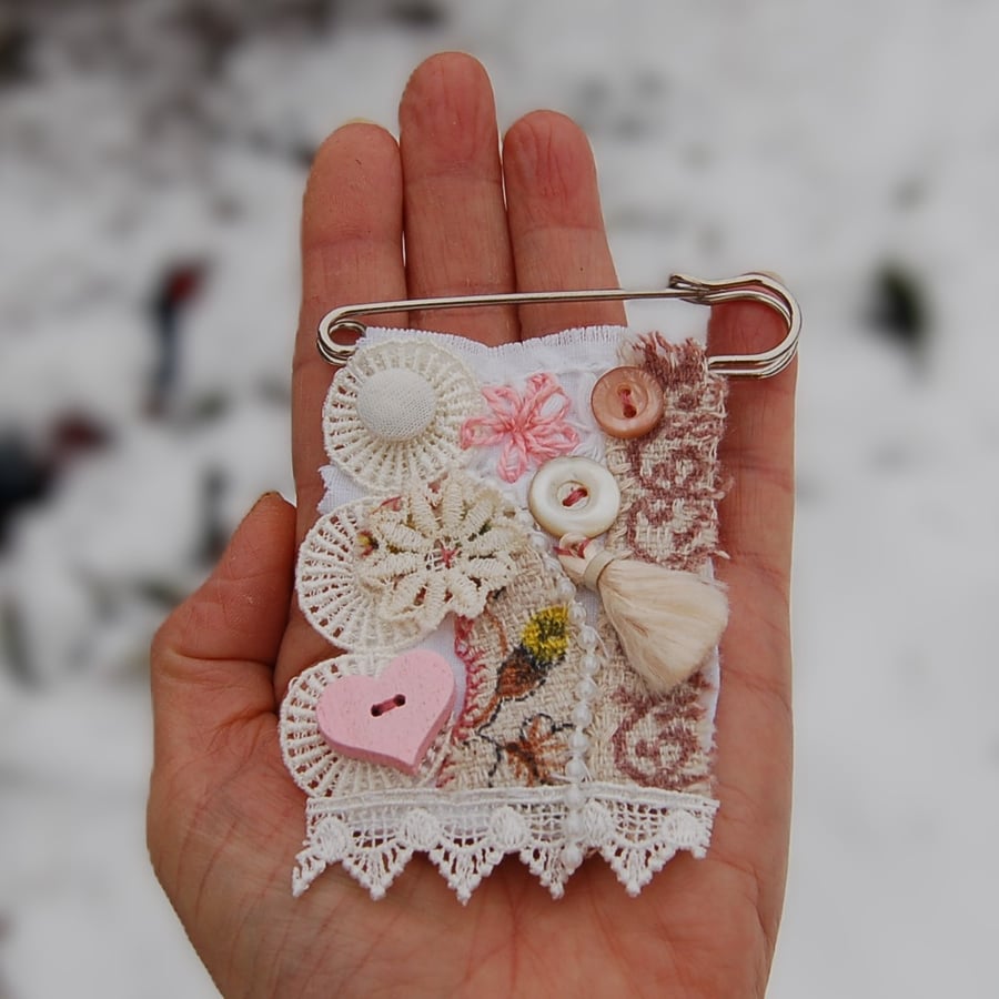 Upcycled Textile art hand stitched charm brooch in a romantic style.  Kilt pin.
