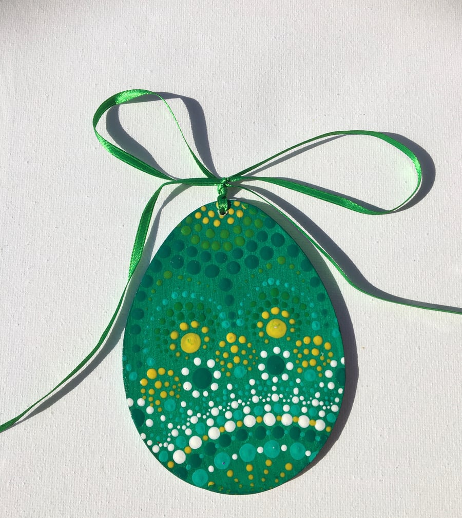 Easter egg , decoration, hand painted on both sides, n1