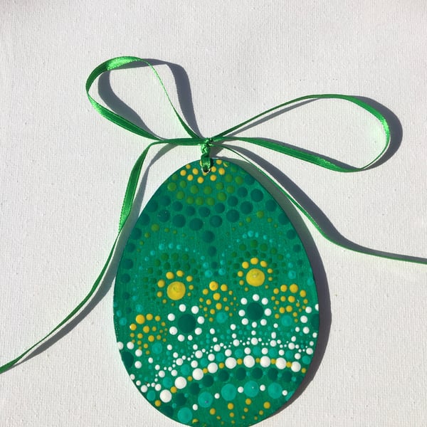 Easter egg , decoration, hand painted on both sides, n1