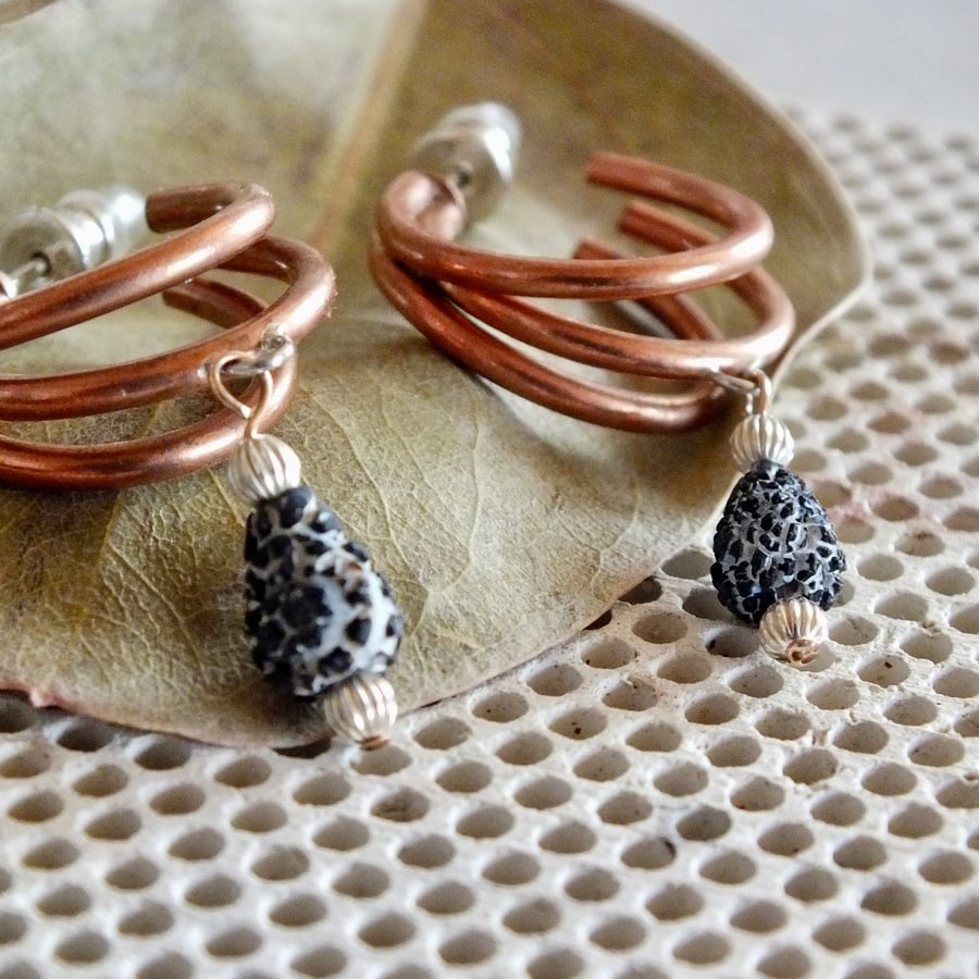 Weathered agate & copper hoop earrings; textured drop earrings