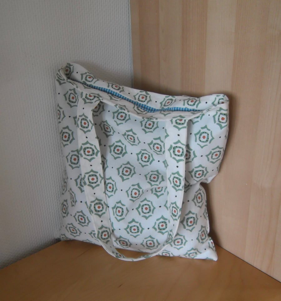 Shopping tote bag white with green print