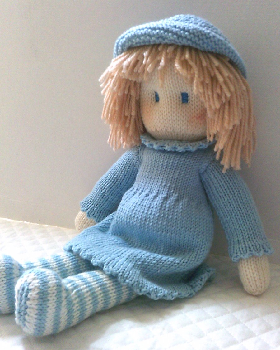 DOLL KNITTING PATTERN