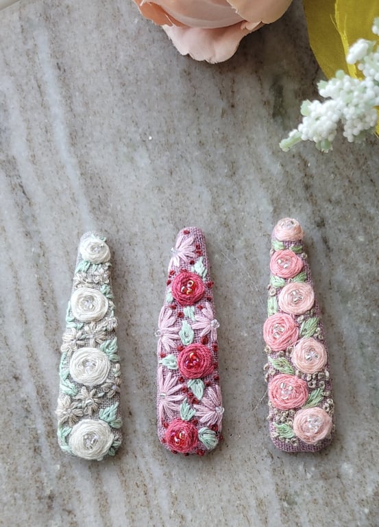 roses hair clip, Hand embroidered, bridesmaid, party, anniversary gift