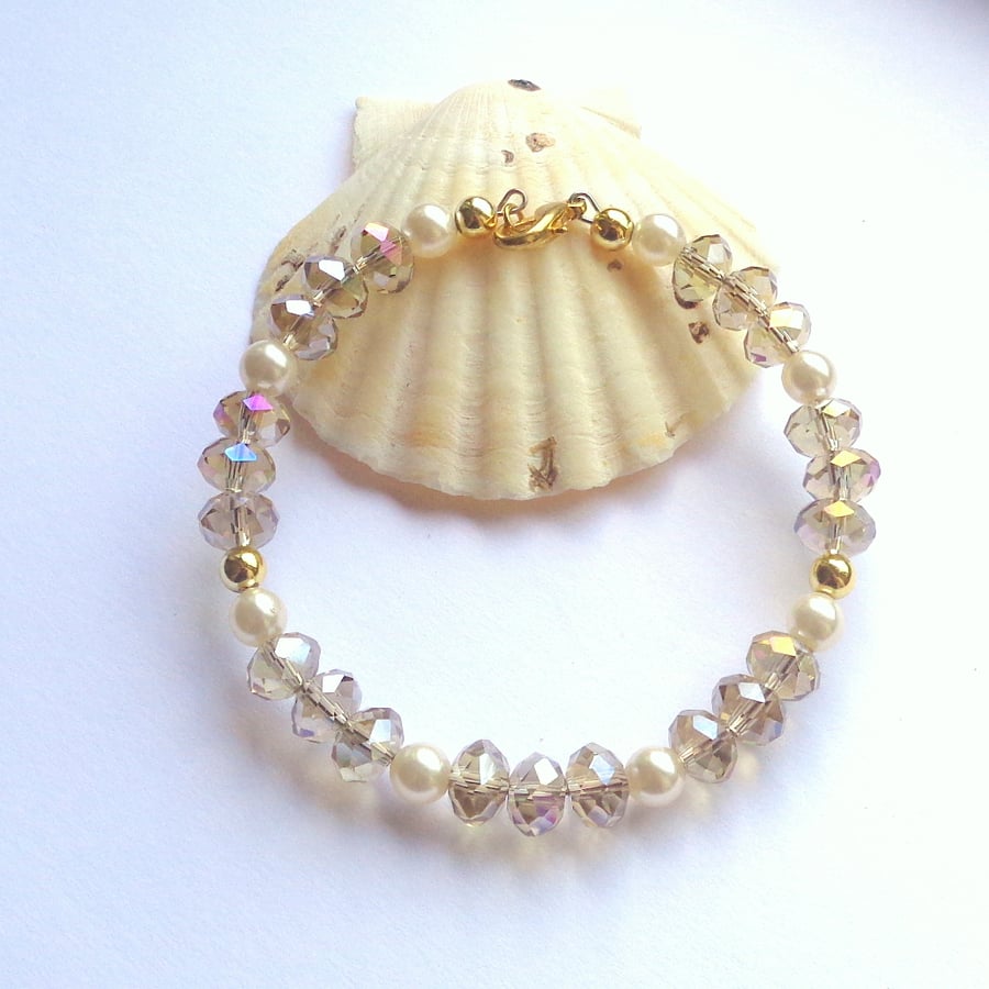Bracelet glass pearls & crystal beads