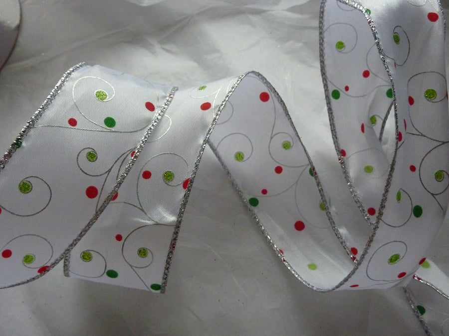 1 Metre Wire Edged Xmas Ribbon 38mm White & Red Green Mini Polka Dot Spot 