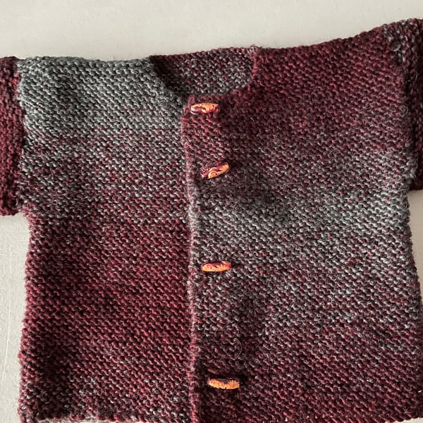 Handknitted chunky unisex cardigan with toggle buttons