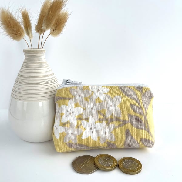 Small Floral Coin Purse in Yellow, White and Grey