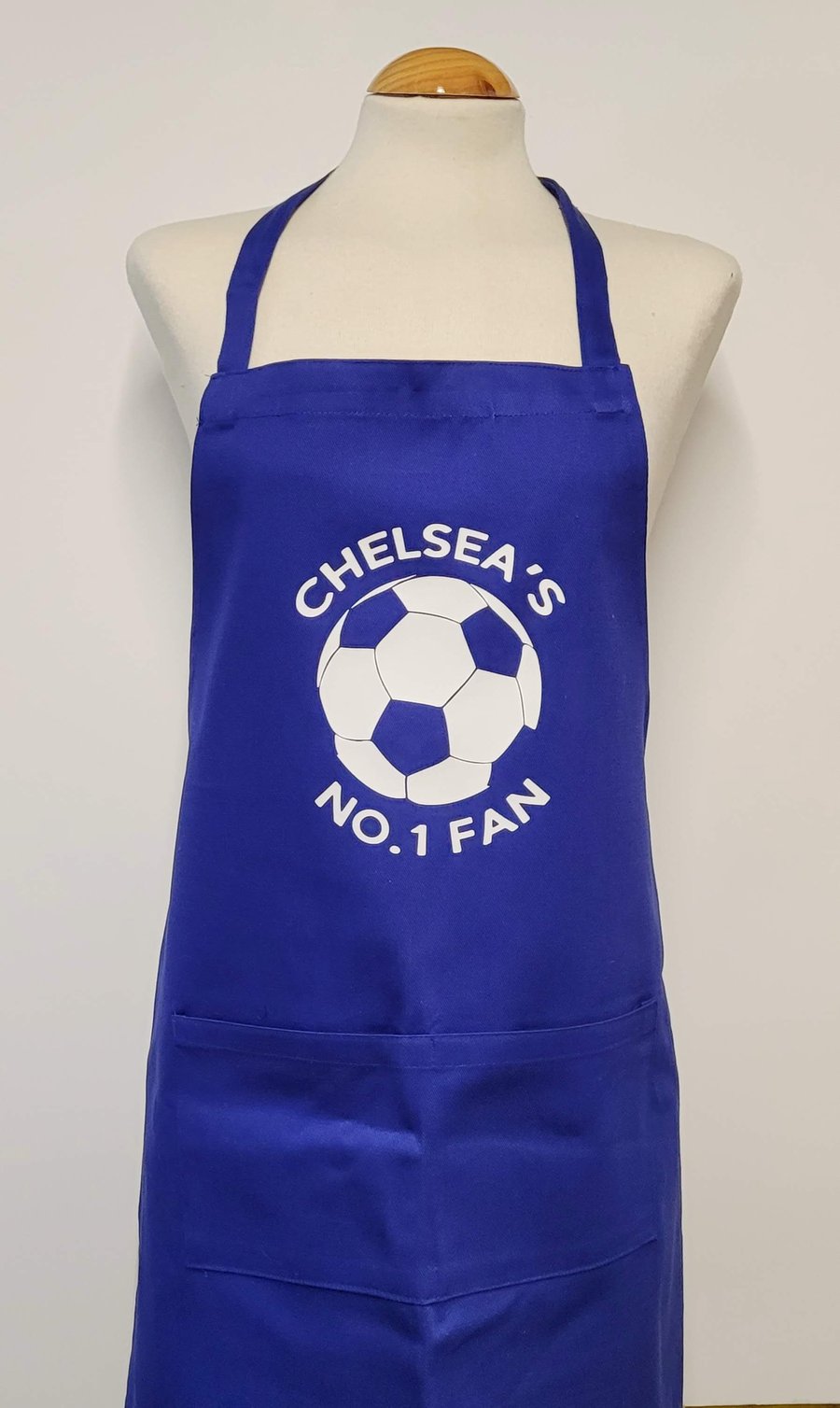 Chelsea - No.1 fan. Medium cotton apron with pocket 