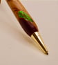 Handmade wood twist pen - Image 1