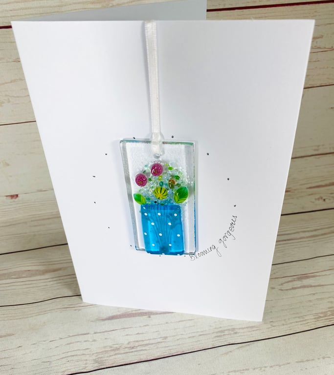 Beautiful fused glass keepsake cards for any occassions. 