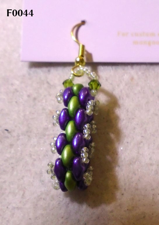 Brickwork-pattern bead earrings (customisable)