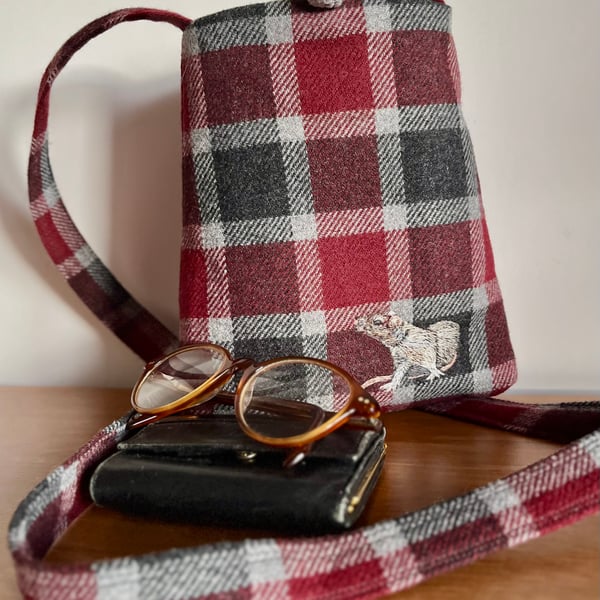 Small crossbody bag with hand embroidered rat