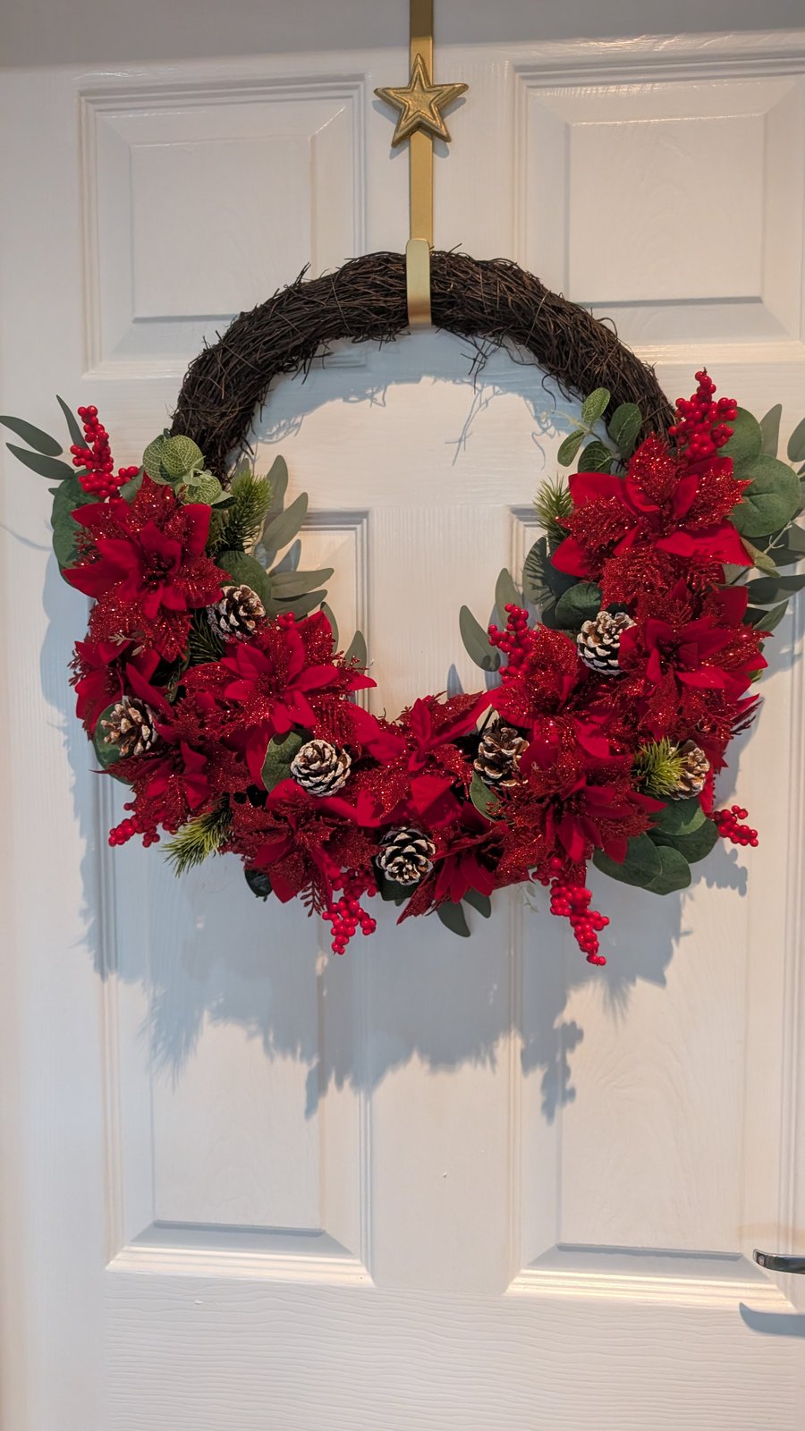 Luxury Red Poinsettia Christmas Wreath – Handmade Festive Front Door Decoration 