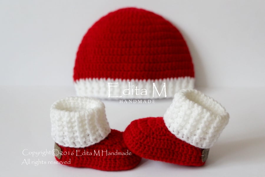 Unisex baby set, baby booties and hat, Christmas baby set, 0-3 months