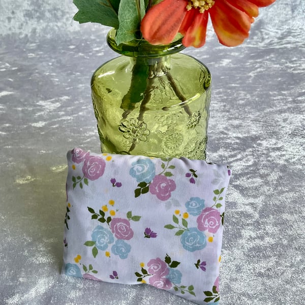 ECO COTTON FOLD AWAY POCKET SHOPPING BAG REUSABLE GIFT in BLUE & LILAC FLORAL