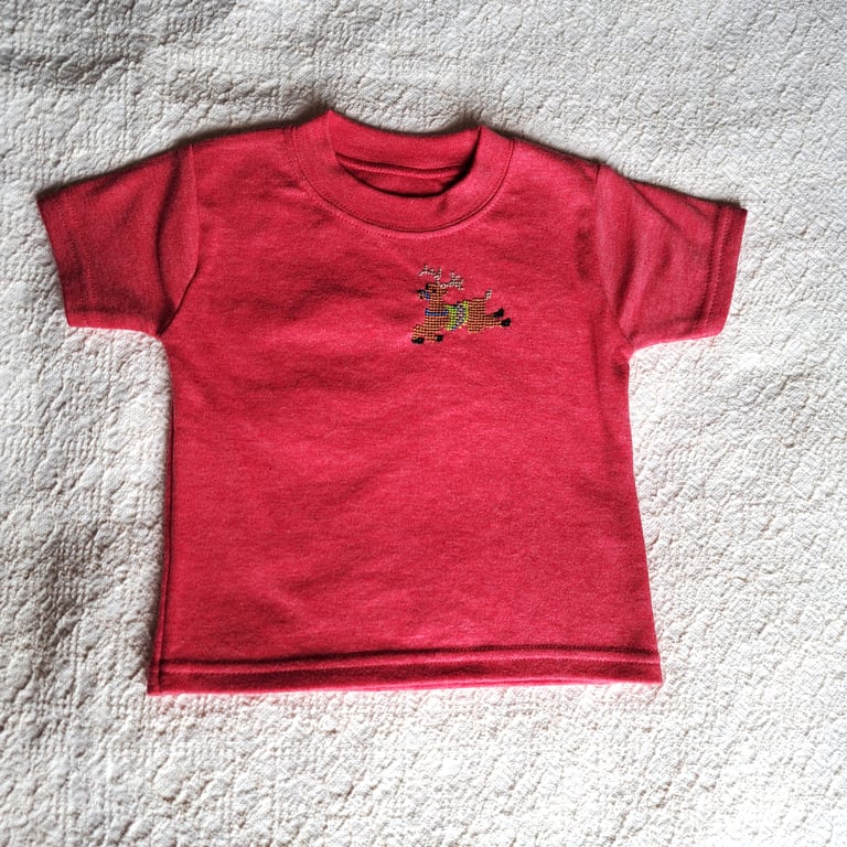 Reindeer, T-shirt , Age 3-6 months, hand embroidered