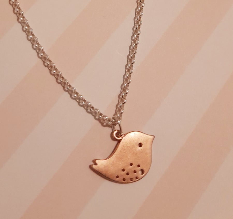 ROSE GOLD SPARROW AND SILVER CHAIN NECKLACE -BIRD -CHRISTMAS - FREE UK POSTAGE