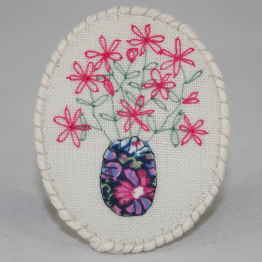 Embroidered Brooch - Pink Flowers