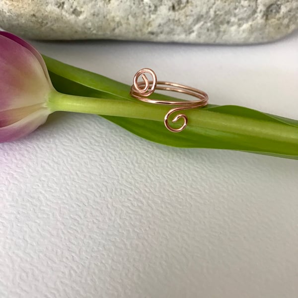 Rose Gold swirl ring - Adjustable - Tarnish Resistant 