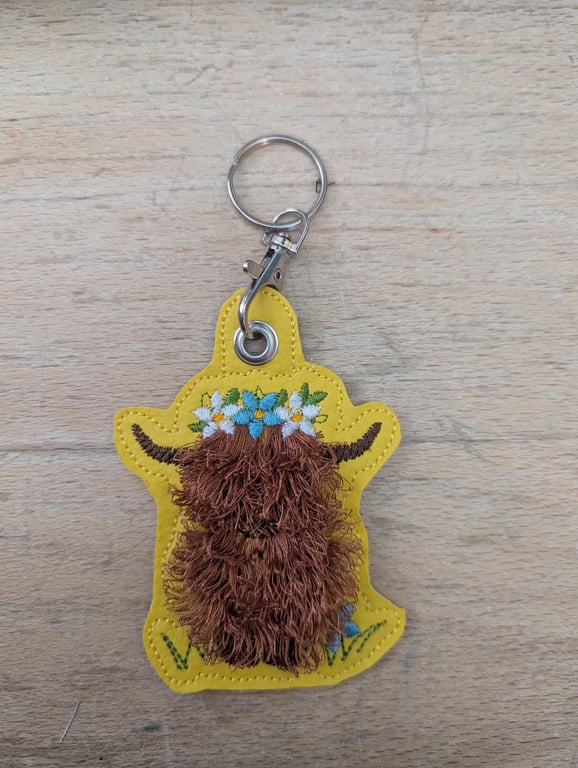 Highland cow keychain, machine embroidered keyring