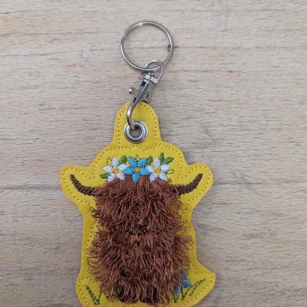 Highland cow keychain, machine embroidered keyring