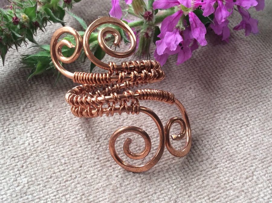 Double Swirl Wire Wrap Ring 