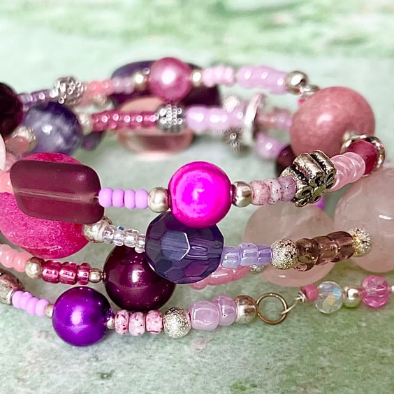 Purple & Pink Glass Bead Memory Wire Bracelet .235