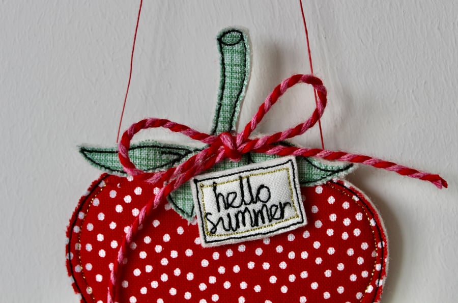 'Hello Summer' - Strawberry Hanging Decoration