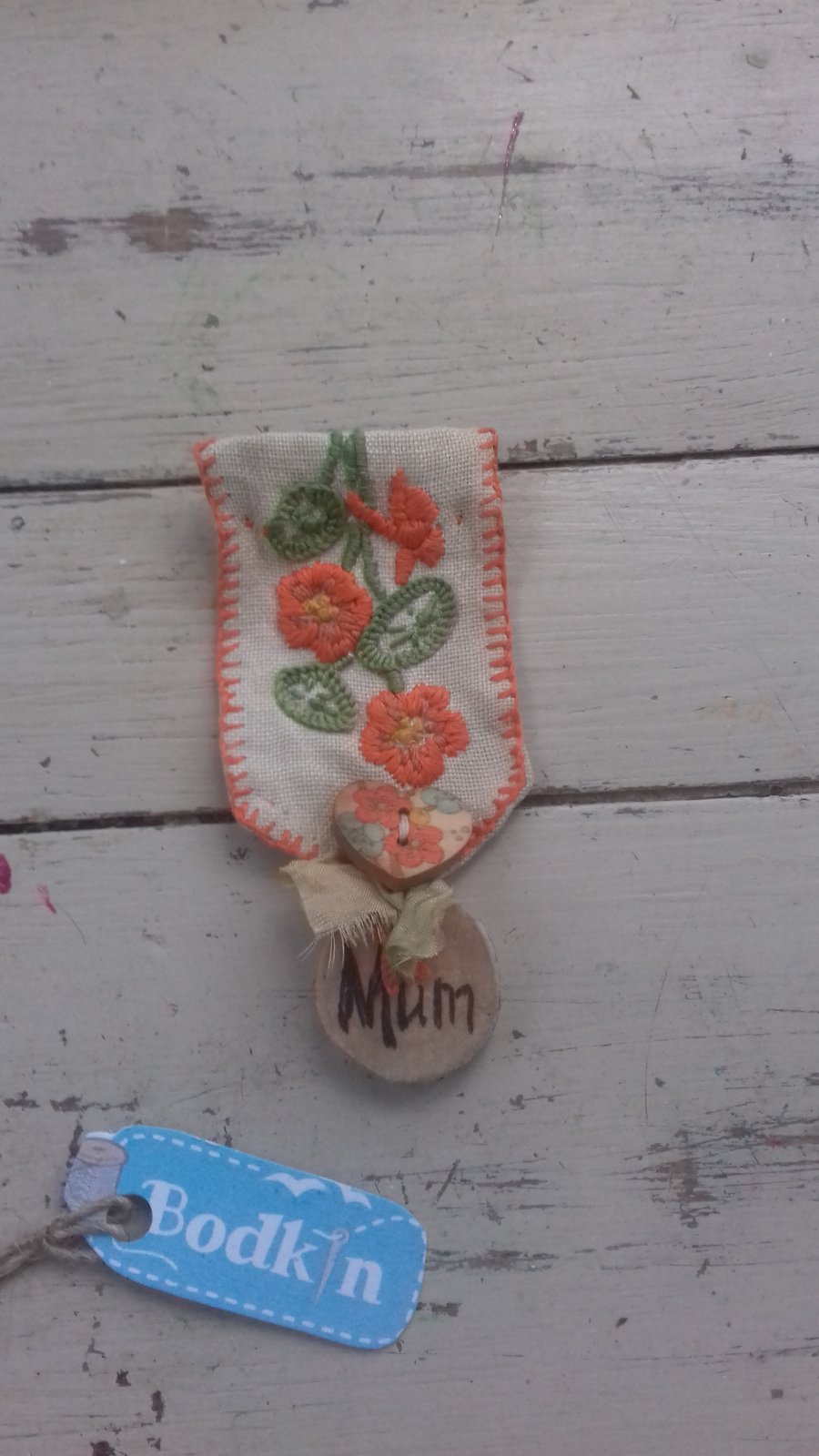 Small mum medal