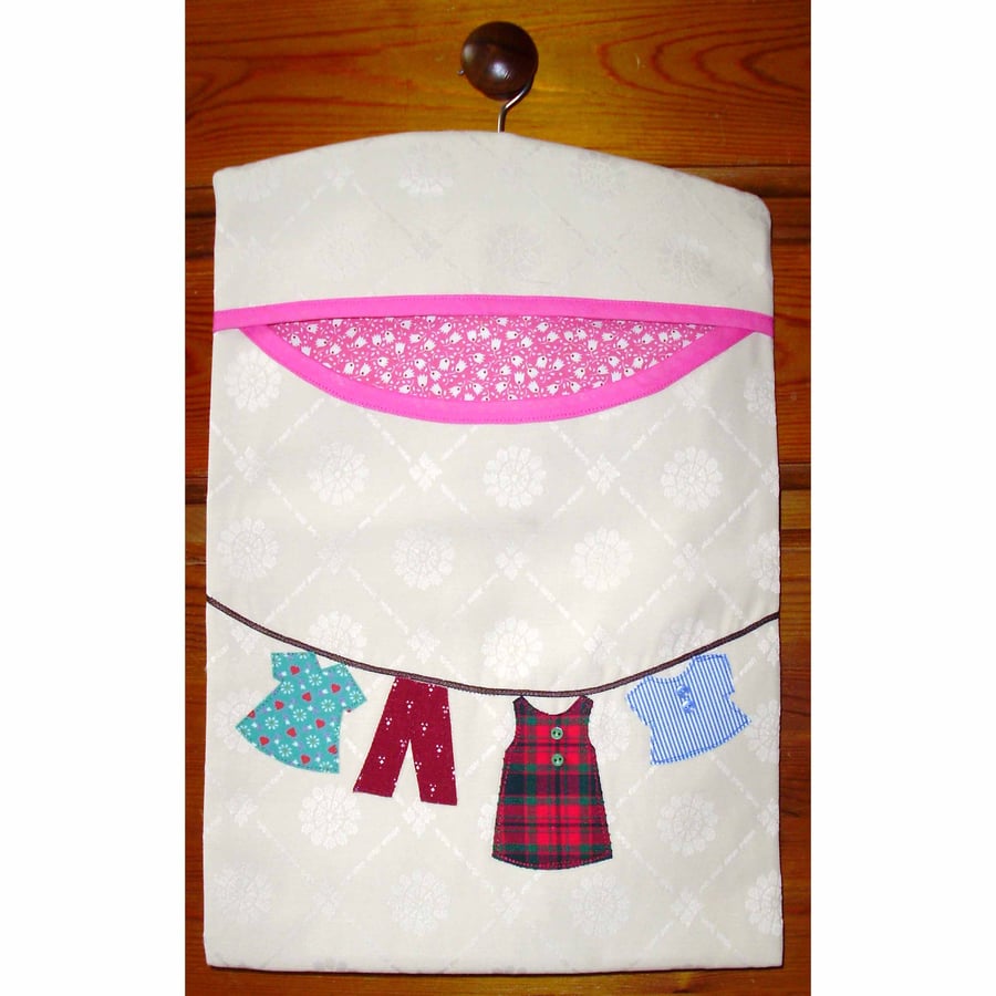 Peg bag with applique washing line SALE PRICE 
