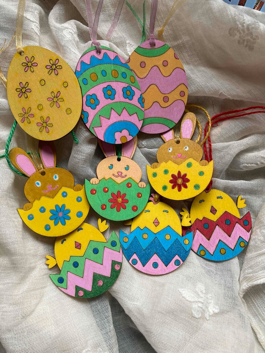 Order reserved for N Easter decorations