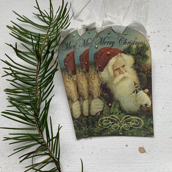 CHRISTMAS GIFT  TAGS  ( set of 3 ) ' Woodland Santa'... ready to ship..