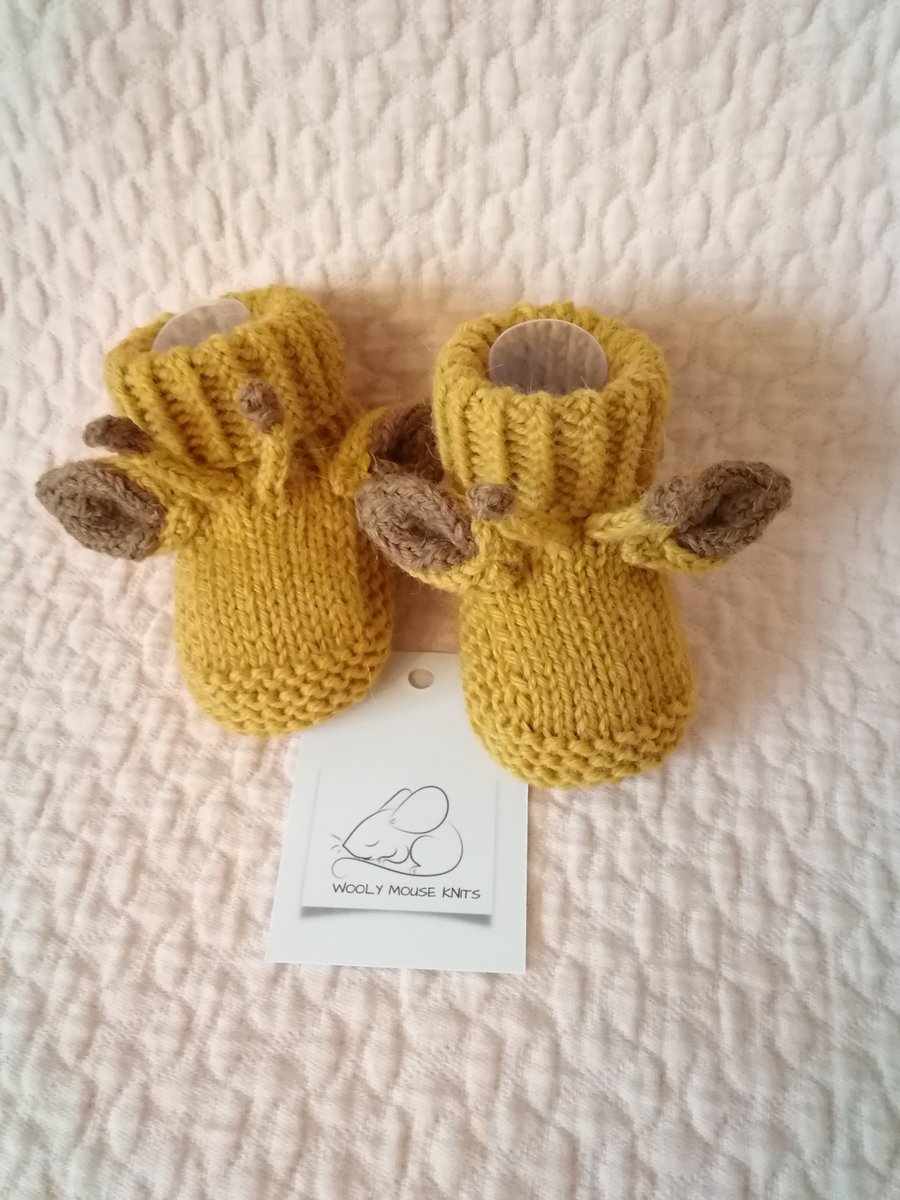 Hand knitted giraffe booties