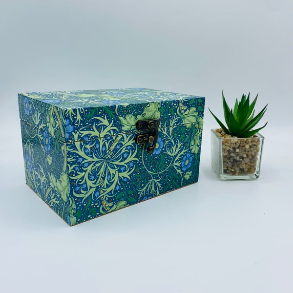 Wooden box decoupaged with William Morris inspired Seaweed design