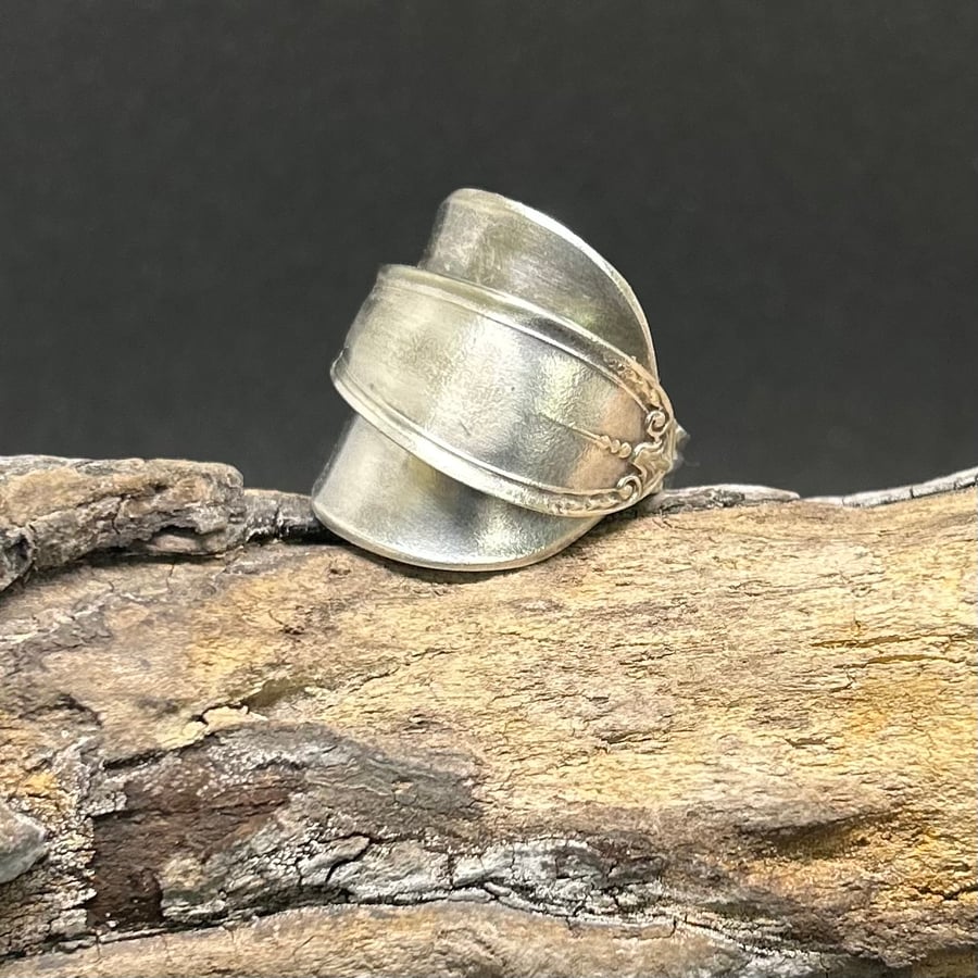 Vintage Saddle Spoon Ring – Handcrafted Silver Plated Statement Ring - UK Size T