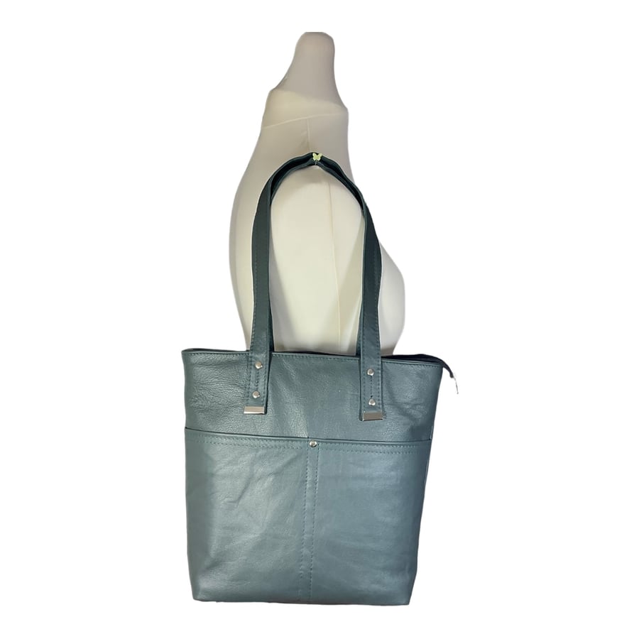 Genuine leather tote bag, medium sized green shoulder bag