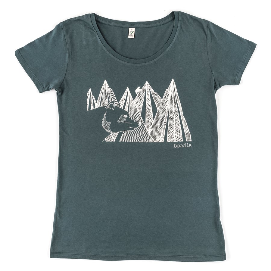 Womens Mountain bear organic T-shirt