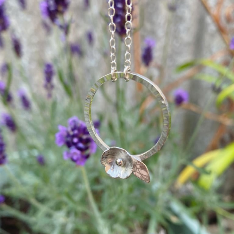 Summer flower necklace