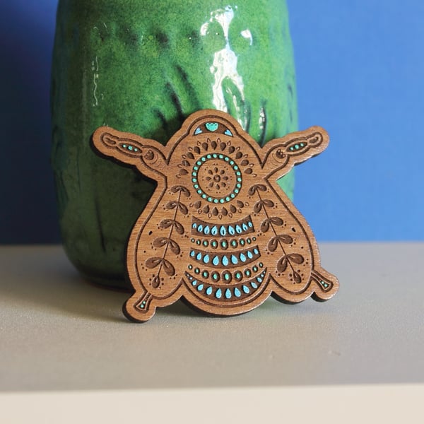 Walnut Bumblebee Brooch with Folk Art Etched Detail 