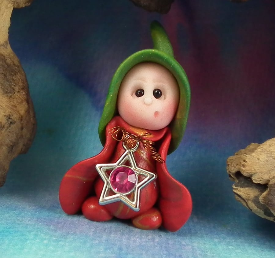 Sale Tiny Stargazer Gnome 'Jinni' with jewelled star OOAK Sculpt Ann Galvin