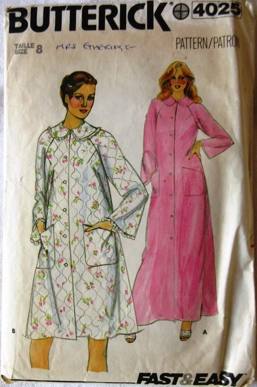 A sewing pattern for a misses' dressing gown in size 8 (Butterick 4025)