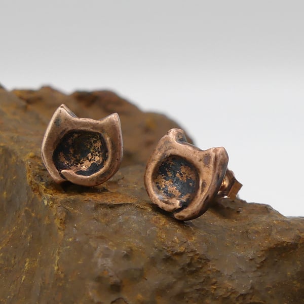 Recycled Copper Cat Head Stud Earrings.