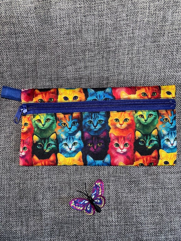 Pencil Case with zipper.  Multi colours, Multi Cats